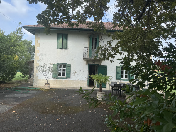 Offres de vente Maison de village Villefranque 64990